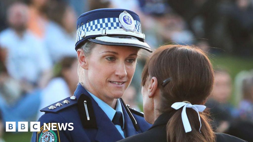 Eight to be awarded for bravery in Bondi Junction stabbing
